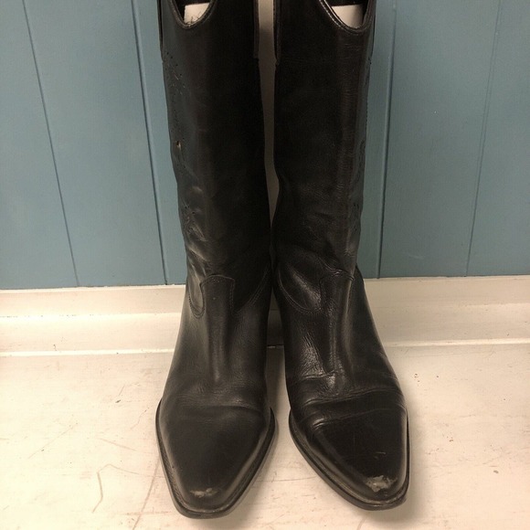 Matisse Black Ankle Boots - Picture 3 of 7